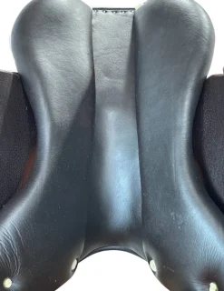 Antarès Signature Jumping Saddle Calf Lined