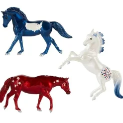 Breyer Pursuit of Happiness Gift Set