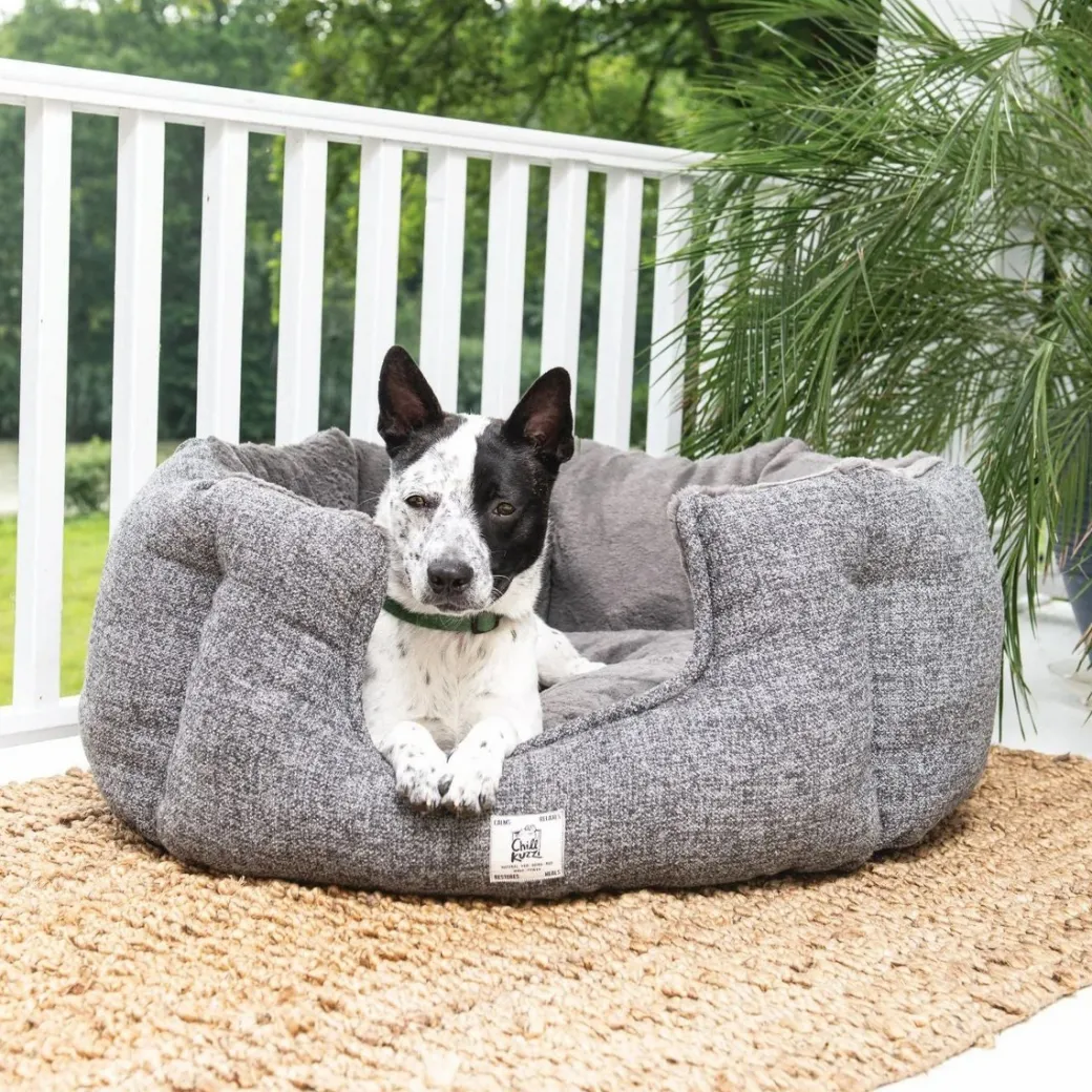 DGS Chill Kuzzi FIR Dog Bed