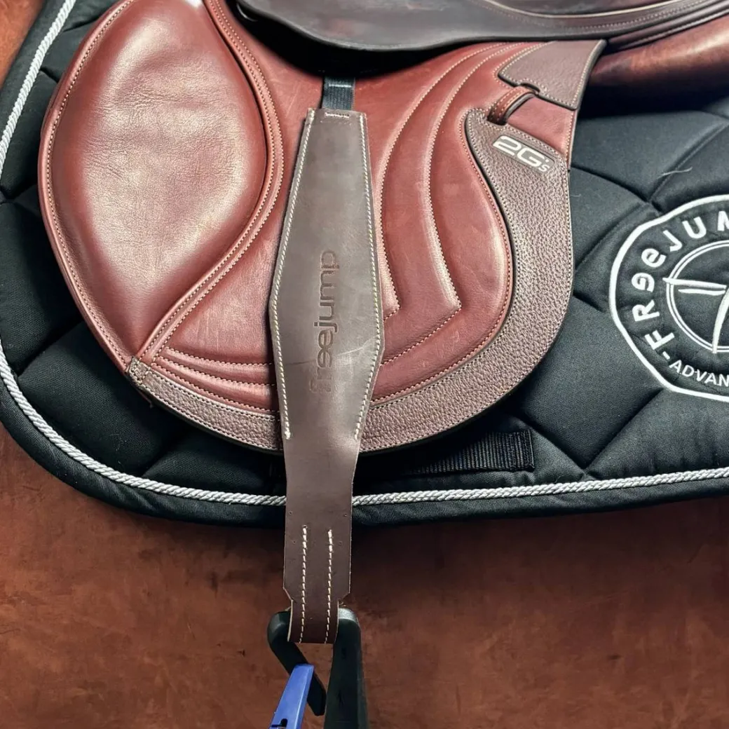 Freejump 4x6 Stirrup Leathers 28mm