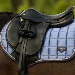LeMieux Loire Close Contact Square Pad SP26