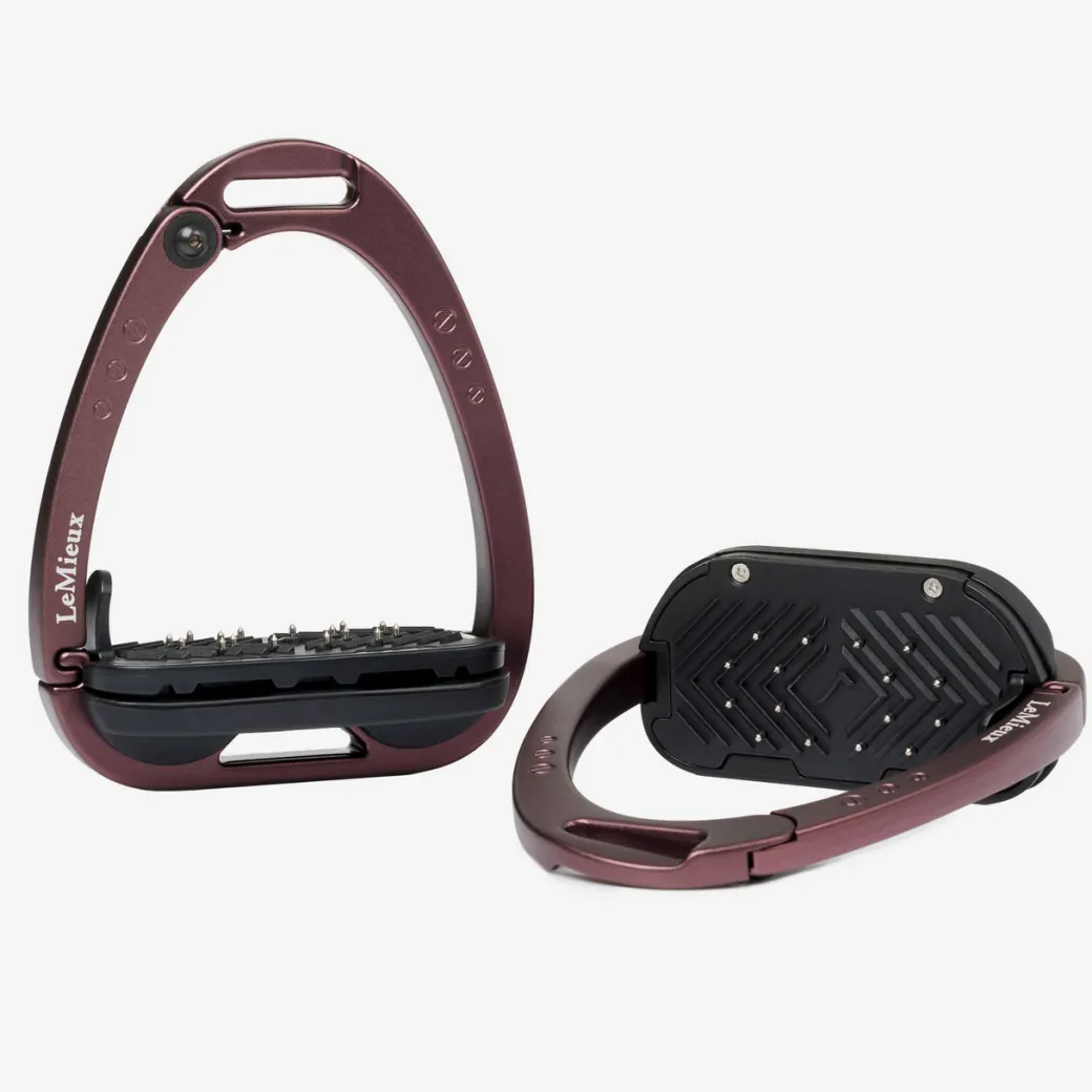 LeMieux Vector Balance Stirrup