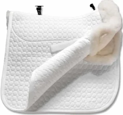 Mattes Sheepskin Square Pad