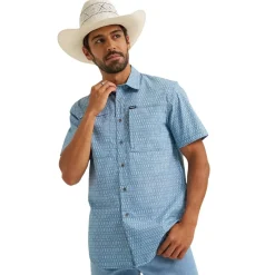 Men's Wrangler ATG Ombré Blue Hike Shirt