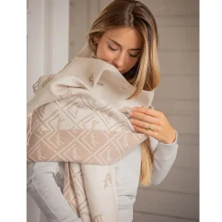 Pénélope Lana Scarf