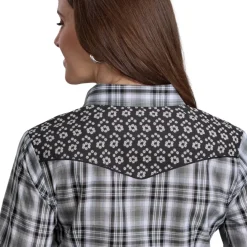 Roper Floral Yoke Plaid Snap Shirt