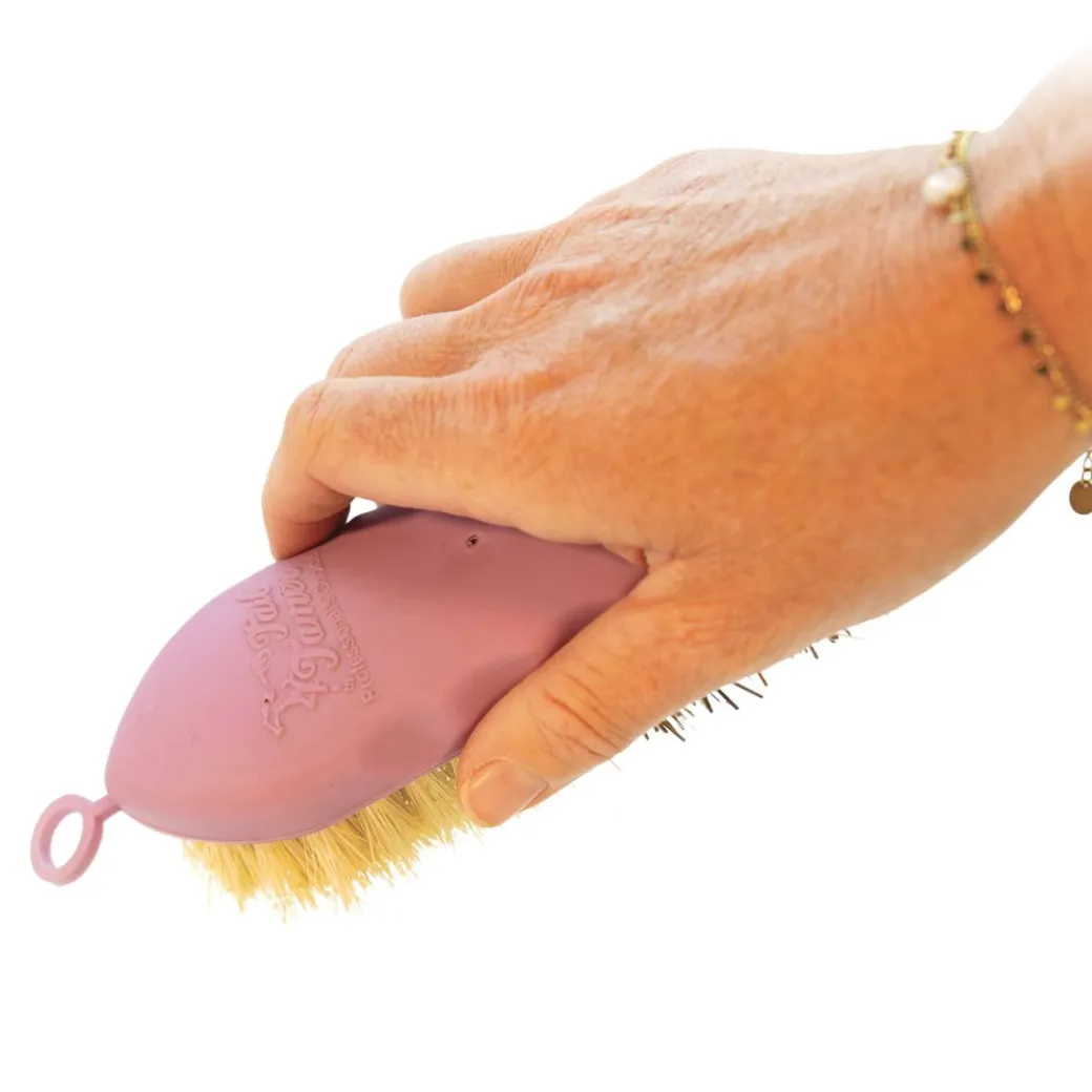 Tail Tamer Half and Half Brush