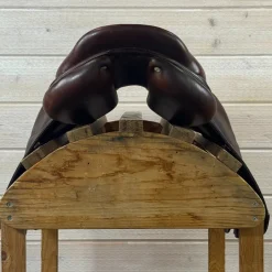 Used Antares Evolution Close Contact Jump Saddle 17/M