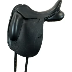 Used Custom Saddlery Icon Star Monoflap Dressage Saddle 17.5/M