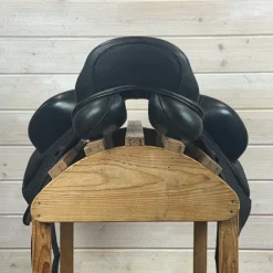 Used Custom Saddlery Wolfgang Dressage Saddle 17.5/M