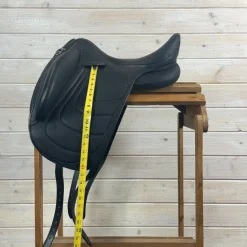 Used Devoucoux Makila Harmonie S Dressage Monoflap Saddle 17.5/MW