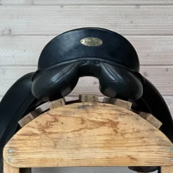 Used Kieffer Orphee TB Dressage Saddle 17/MN