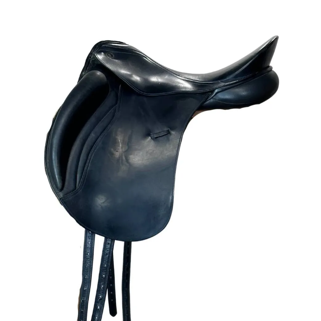 Used Kieffer Orphee TB Dressage Saddle 17/MN