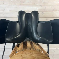 Used Stubben 1894 Dressage Saddle 18/M