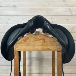 Used Stubben 1894 Dressage Saddle 18/M