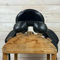 Used Trilogy Debbie McDonald Dressage Saddle 17/M