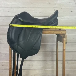 Used Voltaire Adelaide Dressage Saddle 17.5/MW