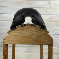 Used Voltaire Palm Beach Jump Close Contact Saddle 17.5/M