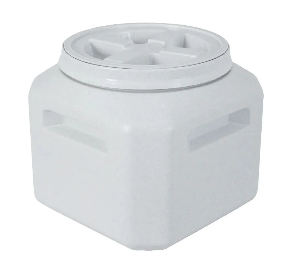 Vittles Vault Outback 30lb Square Container