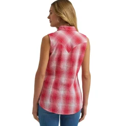 Wrangler Essential Plaid Sleeveless Snap Shirt