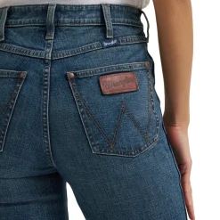 Wrangler Retro Bailey HR Medium Wash Boot Cut Jeans