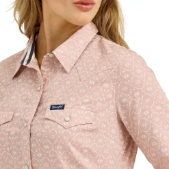 Wrangler Retro Blush Pink Snap Shirt